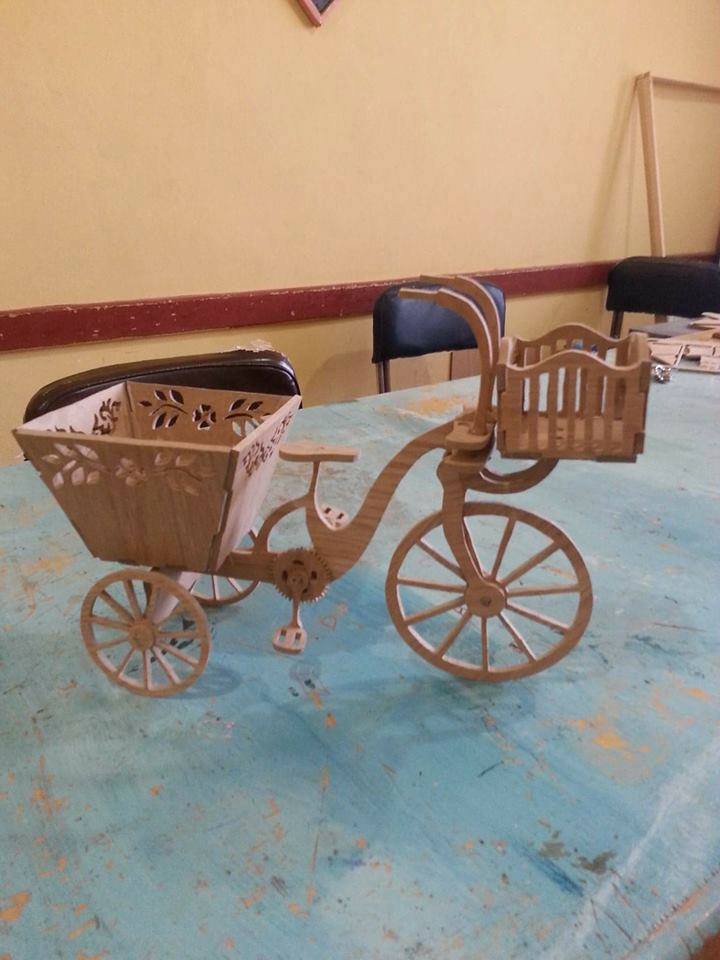 3D Ahşap Bisiklet Çiçeklik Lazer Kesim Dosyası tasarım önizlemesi