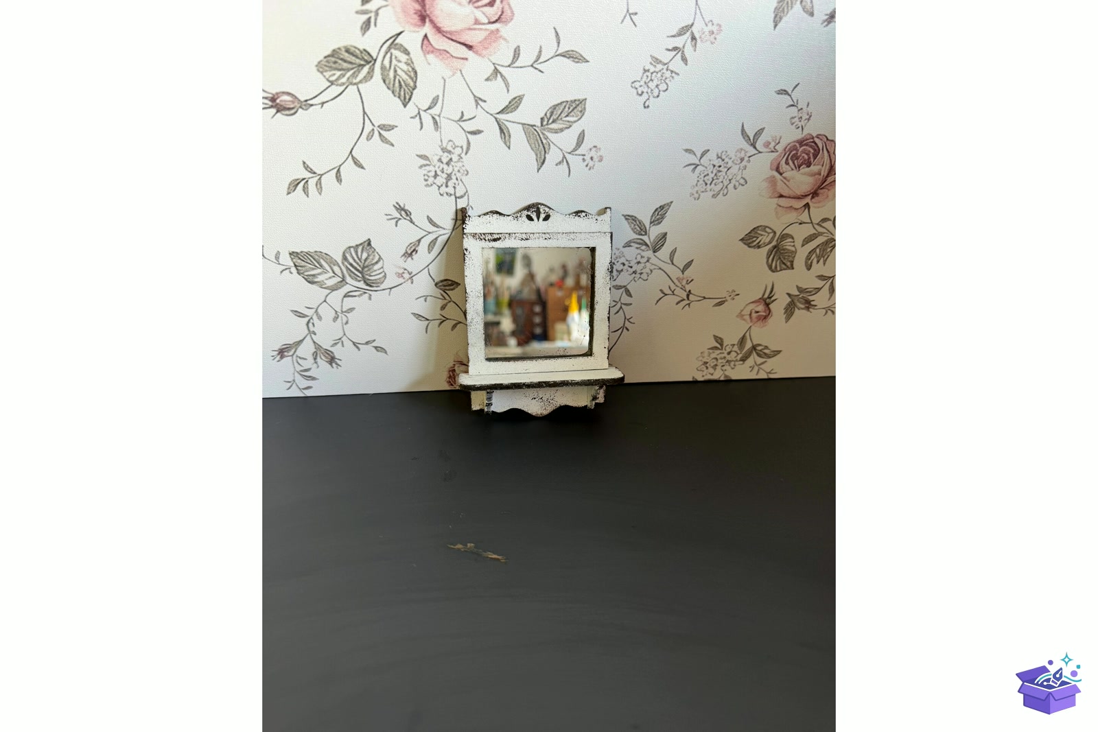 Vintage Dollhouse Ayna Çerçevesi Vanity Wall - Lazer Kesim ve Çizim Dosyası (SVG, DXF, EPS, PNG) - detaylı önizleme 2